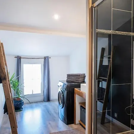 Les Nids De La Tour - Maison De Charme Au Centre - Prive - Vue Unique Feriehus Saint-Émilion